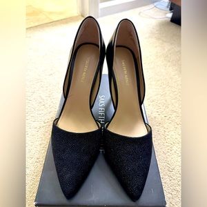 Saks fifth avenue black heels size 8.5